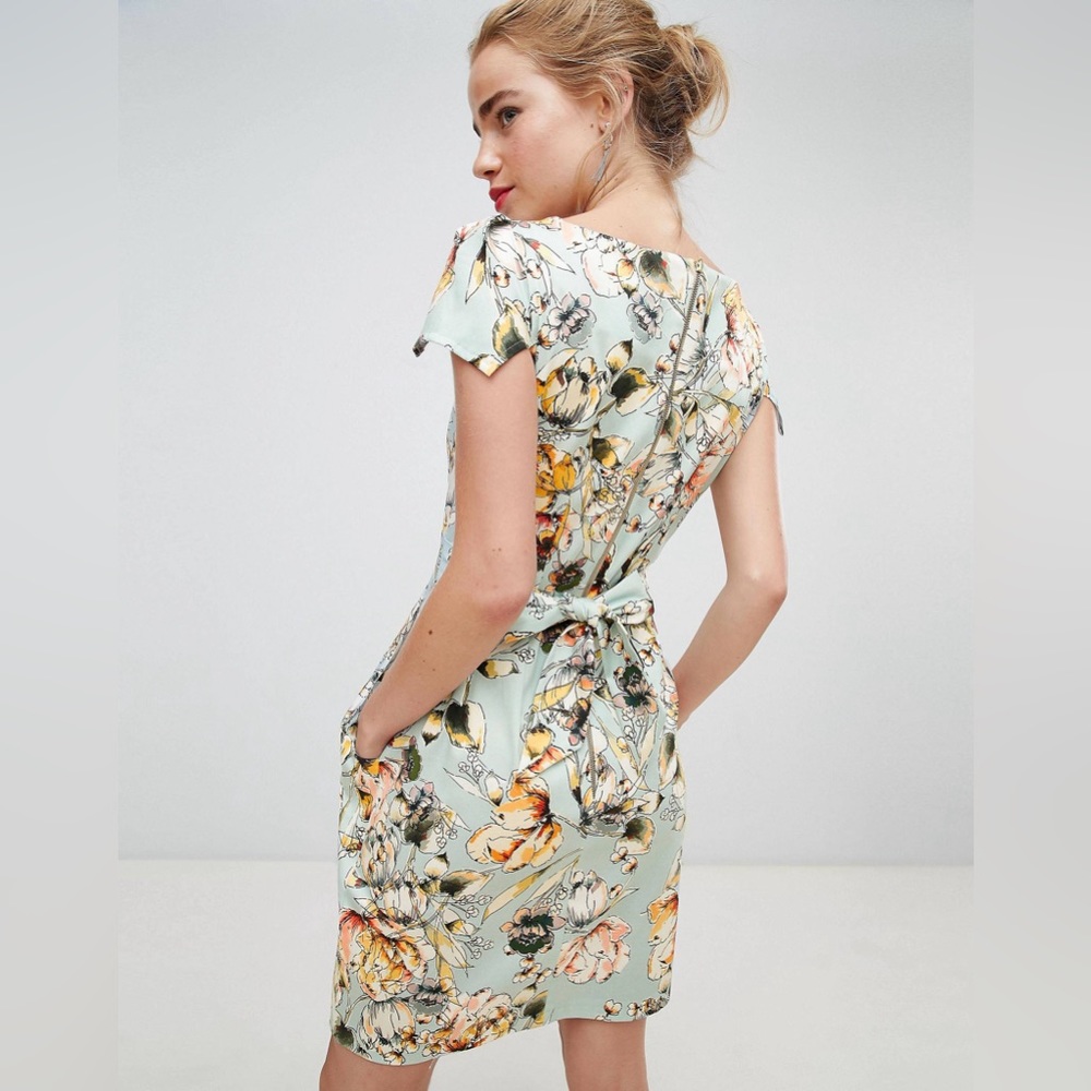 ASOS/Closet London Cap Sleeve Pencil Dress (*size 4*)